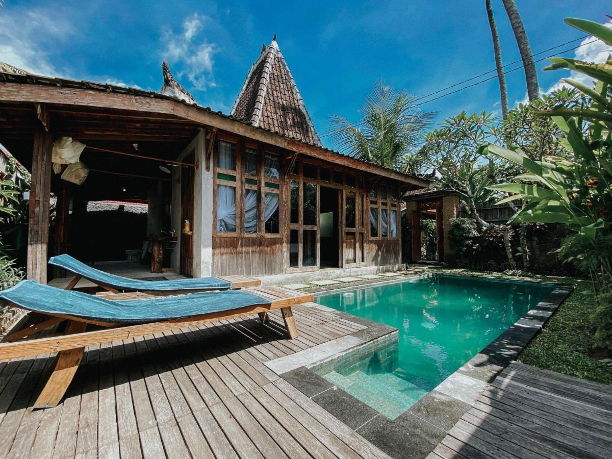 Sarini Villas Blahbatu Esterno foto
