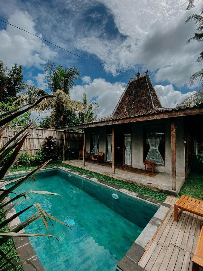 Sarini Villas Blahbatu Esterno foto