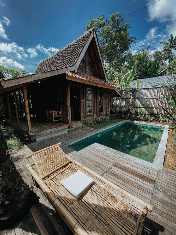 Sarini Villas Blahbatu Esterno foto