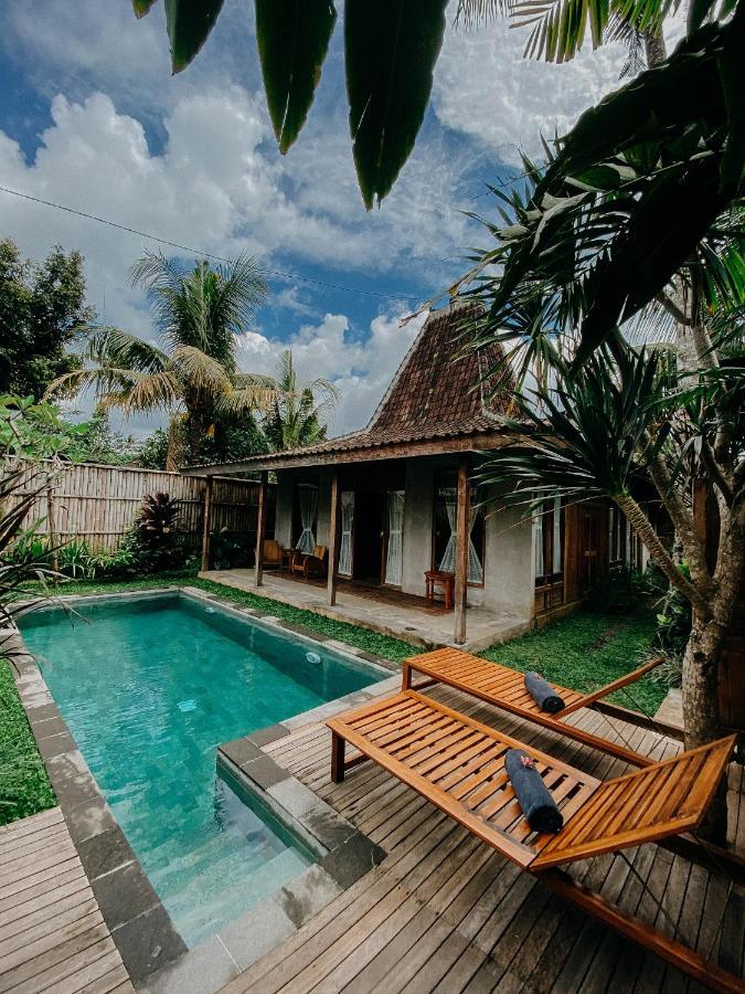 Sarini Villas Blahbatu Esterno foto
